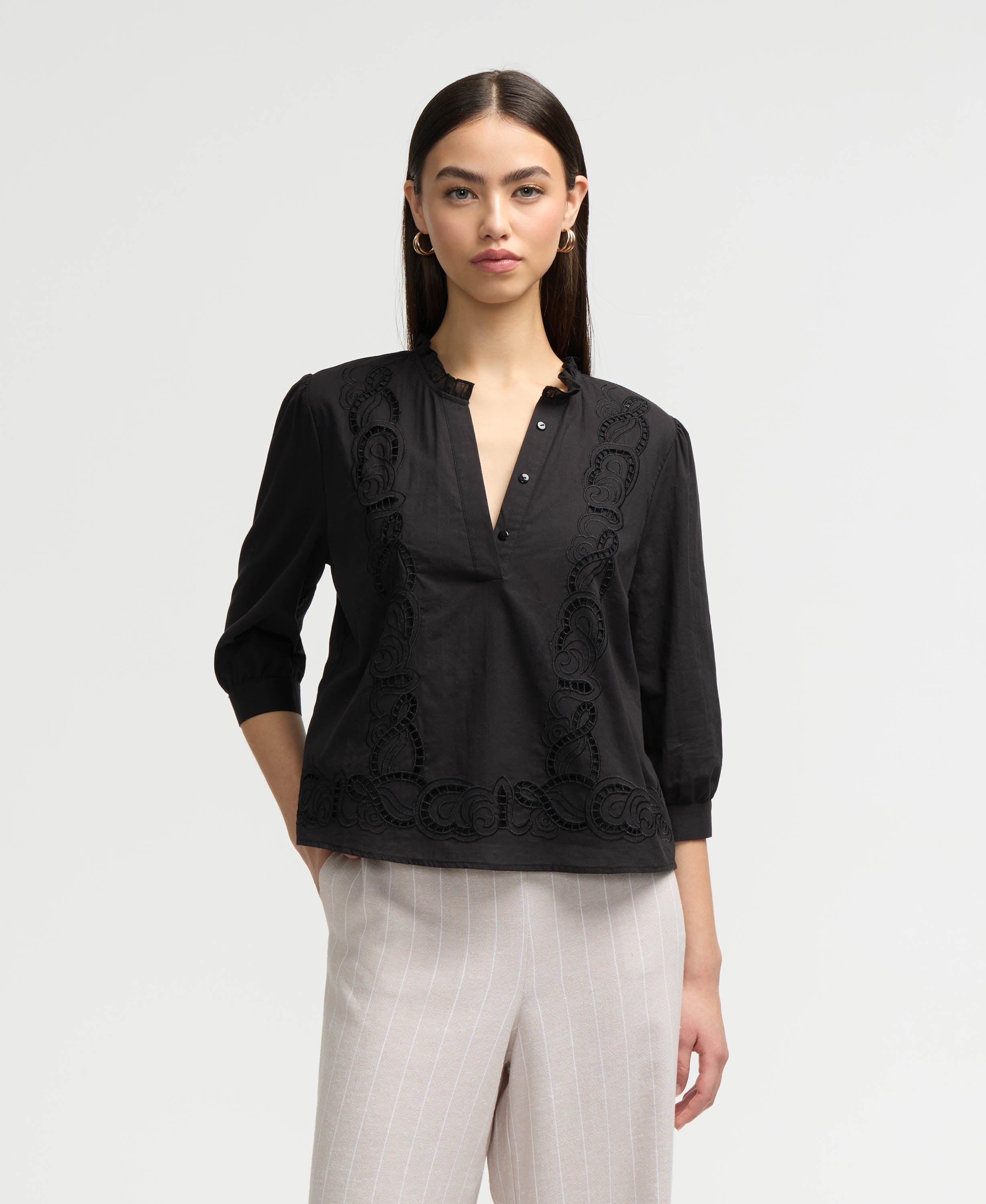 Embroidered Top – NVLT