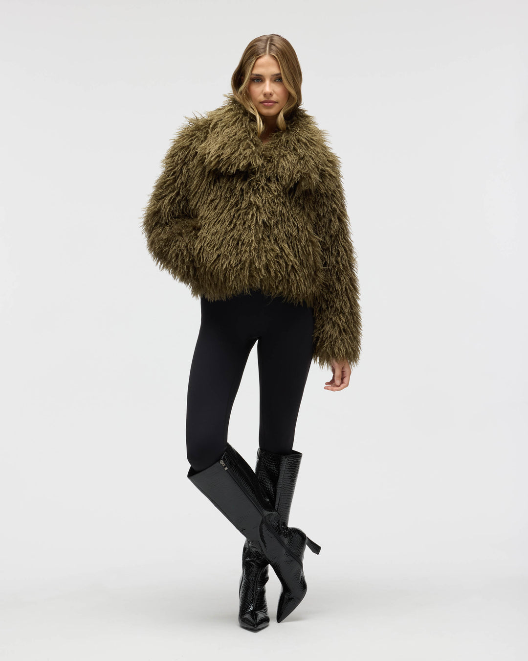 Short Luxurious Faux Fur Jacket
