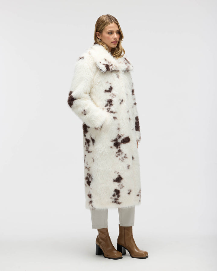 Long Hair Luxurious Faux Fur Jacket