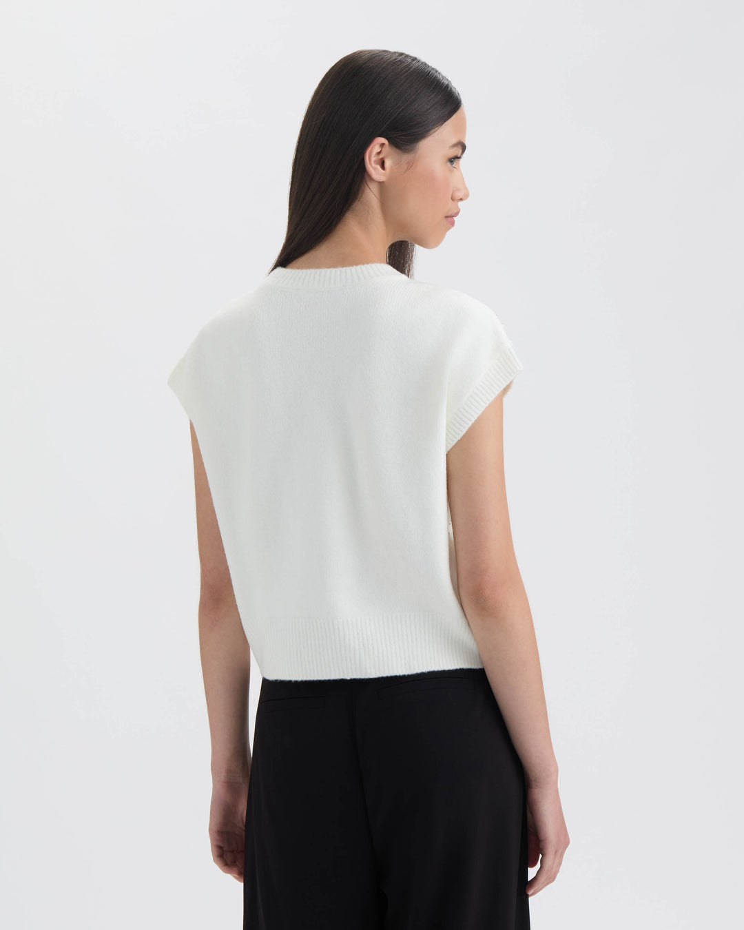 Sleeveless Sequined Sweater