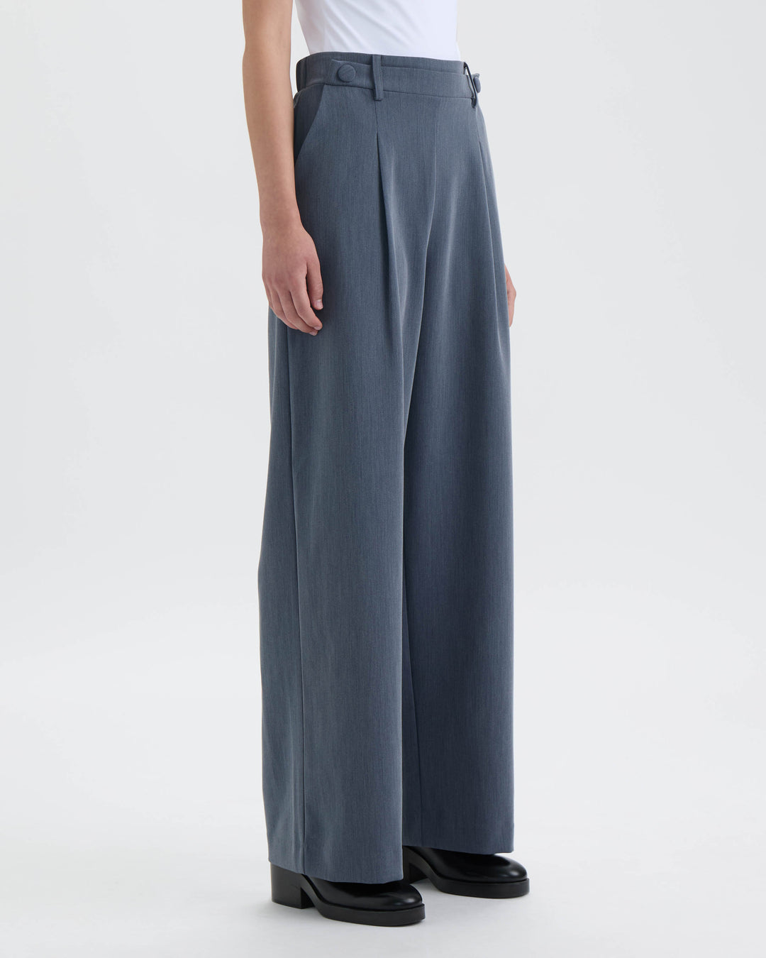 Wide Leg Pants with Pleats