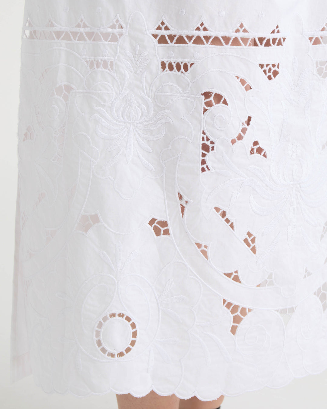 Embroidered Poplin Scallop Skirt