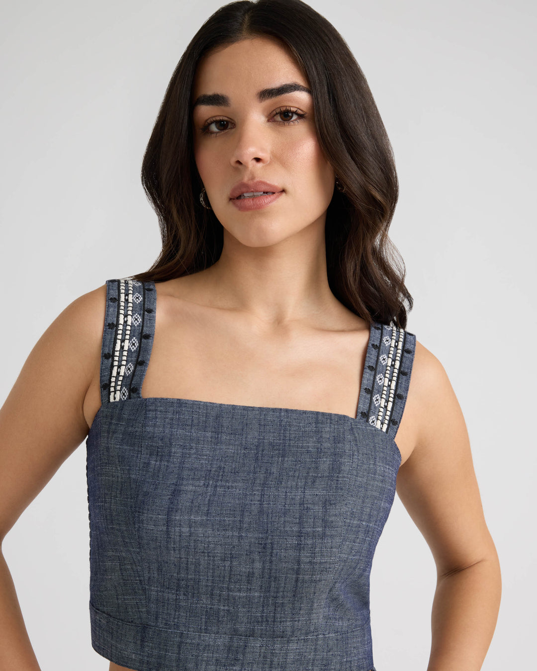 Sleeveless Embroidered Cropped Top