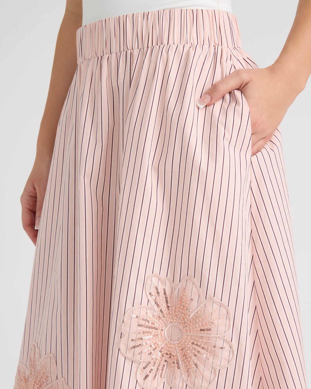Midi Skirt with Floral Applique
